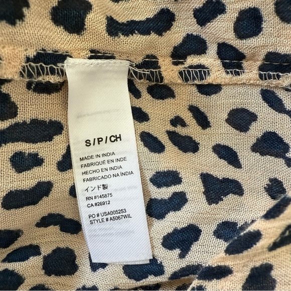 AMUSE SOCIETY WOMEN'S SPLIT CREW OVER SIZED BLOUSE TOP LEOPARD PRINT SMALL S - Picture 7 of 8